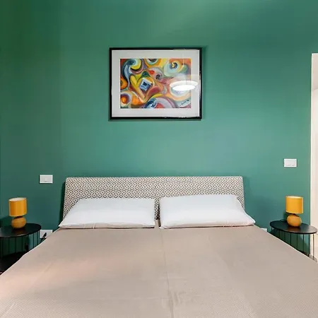 In Piazza Mazzini Nel Cuore Della Citta Di * Lecce