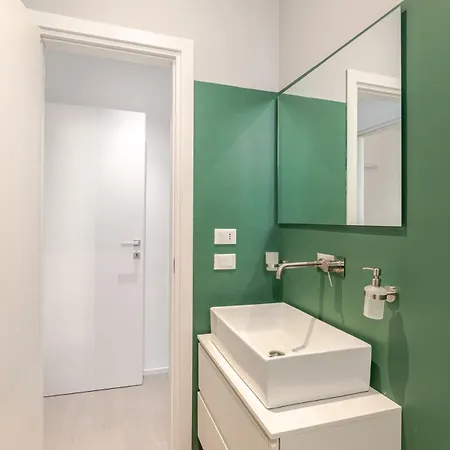 In Piazza Mazzini Nel Cuore Della Citta Di *